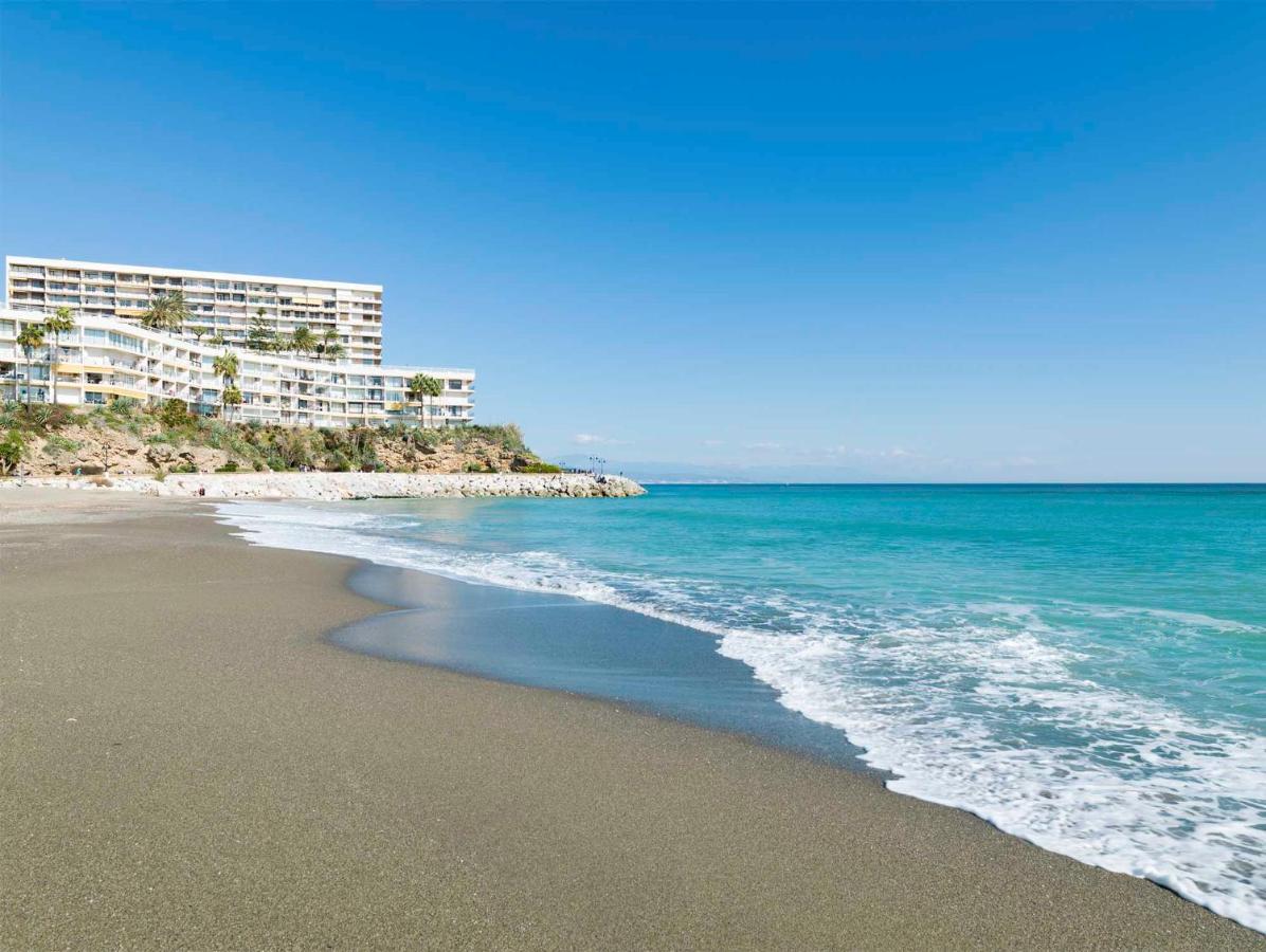 Playa 1º Linea Playa- Apartamento Duplex En Pleno Corazon De La Carihuela Torremolinos Kültér fotó